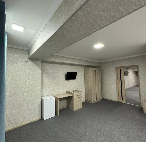 חדר סטנדרט לשלושה, Gumbaz Luxury