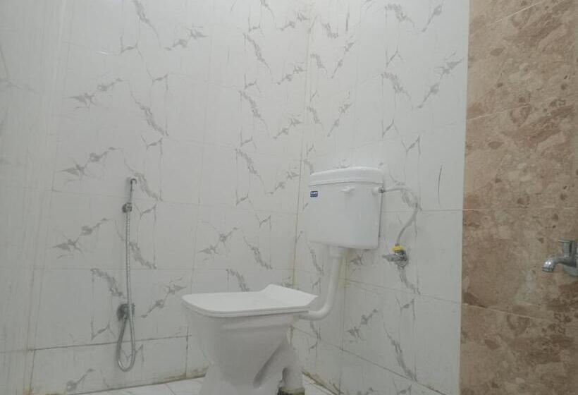 스탠다드 싱글 룸, Kc Iinn