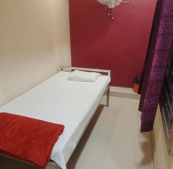 스탠다드 싱글 룸, Kc Iinn