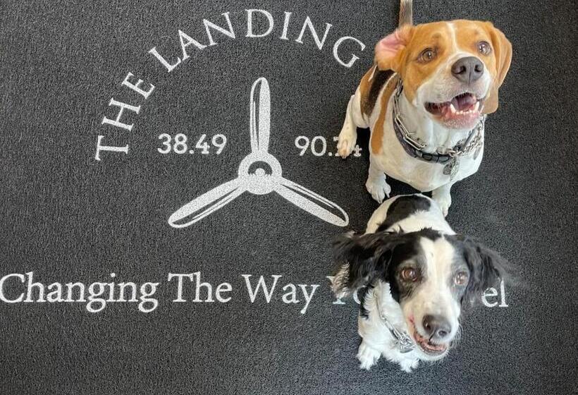 غرفة قياسية فردية, Captain One Room For Two Near Purina Farms