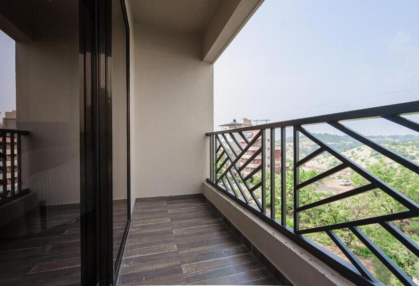Номер Deluxe, Regenta Place Igatpuri