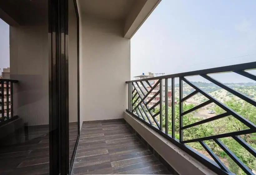 デラックスルーム, Regenta Place Igatpuri