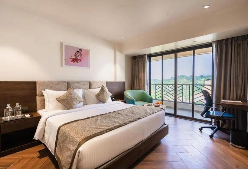 デラックスルーム, Regenta Place Igatpuri