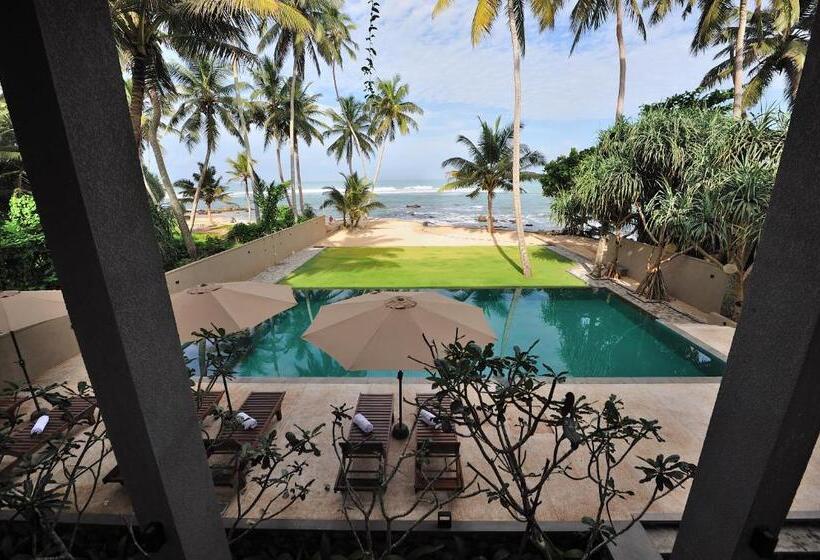 オーシャンビューデラックスルームバルコニー付き, Tantalize Beach