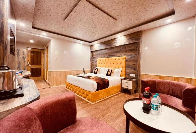 غرفة إقتصادية, West Western