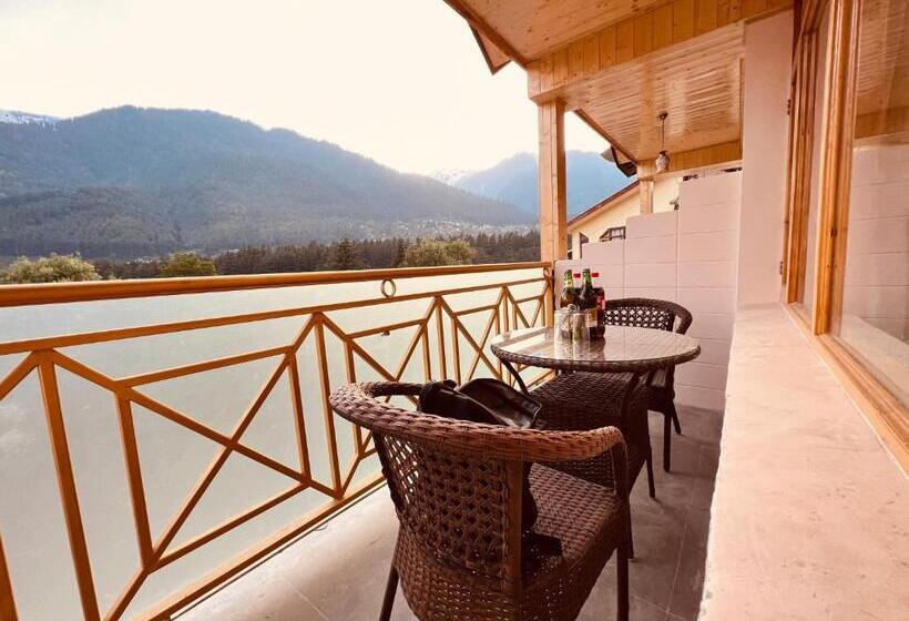 غرفة سوبيريور سرير كينج, West Western