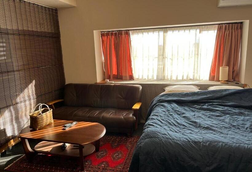 バス共有のスタンダードルーム, ゲストハウス かぶろの庭