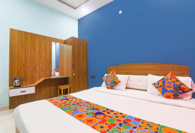 Camera Deluxe, Fabexpress Rameshwaram 900 Meter From Ram Mandir