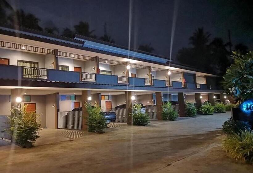 חדר סטנדרט עם מיטת קינג, The Shark Resort ปราณบุรี