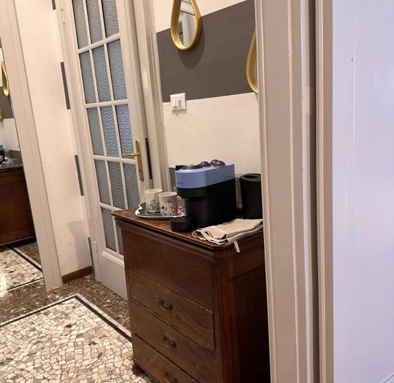 Habitació Deluxe, Botta 9