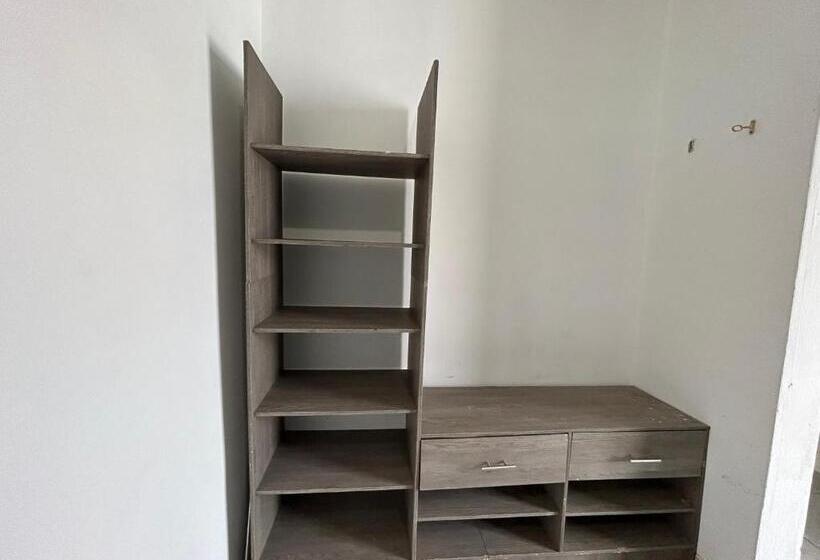 标准间, La Casa De Abu