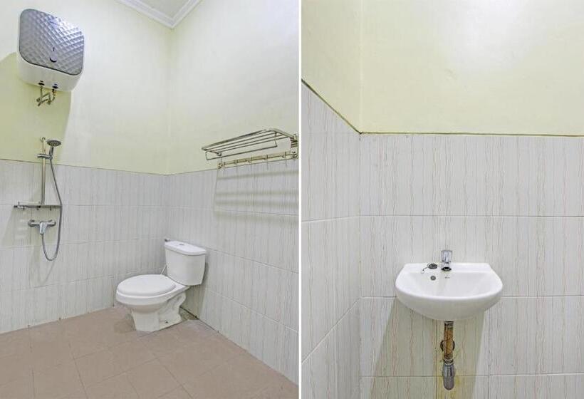 סוויטה דלוקס, Capital O 93204 Hotel Mulia Dua Syariah