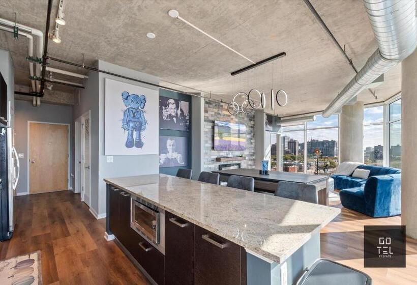 דירת חדר סופריור, Gotel Private