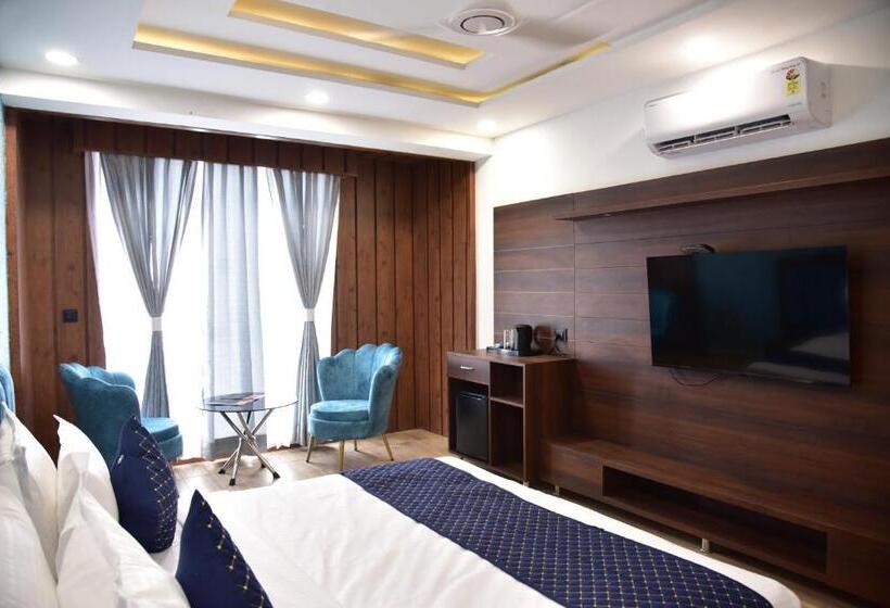 غرفة قياسية, Lucky Inn