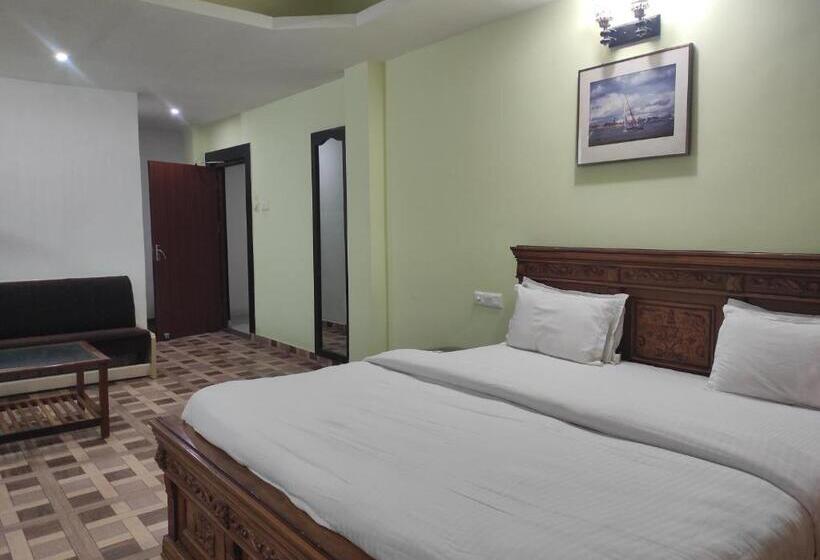 اتاق لوکس با تخت بزرگ, Sanjivani Heritage