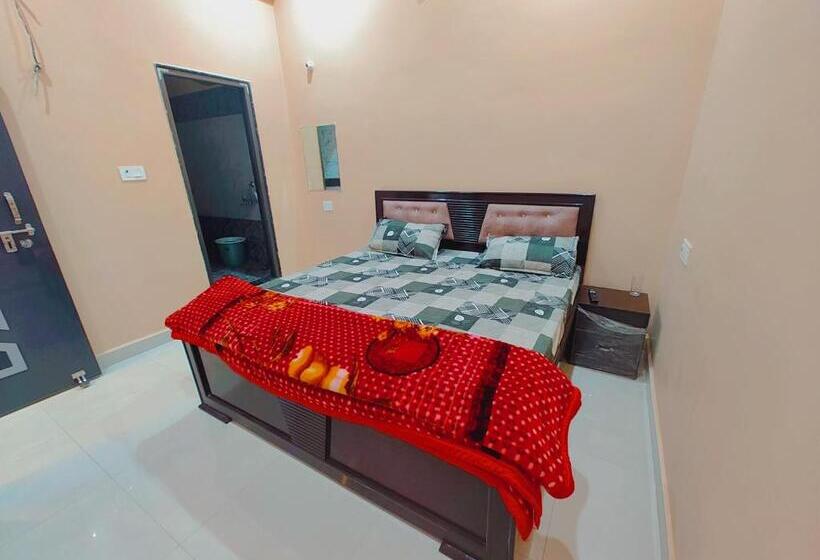 Quarto deluxe, Fabexpress Saryu