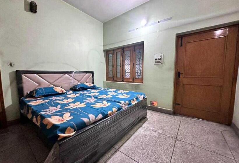 غرفة كلاسيكية ثلاثية, Spot On Shri Ji Radhe Krishna Marriage Home