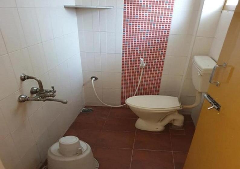 Номер Deluxe, Sri Sakthi