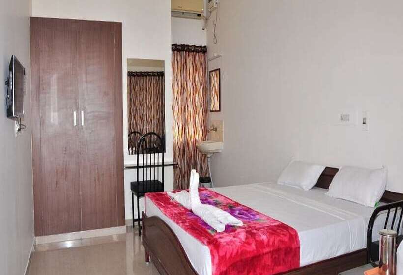 Номер Deluxe, Sri Sakthi