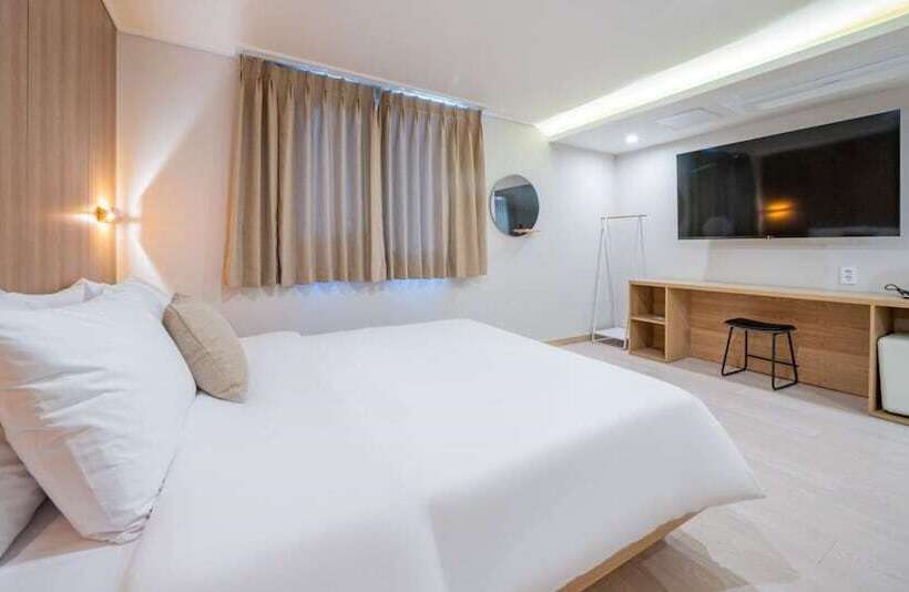 스탠다드 룸, Two H