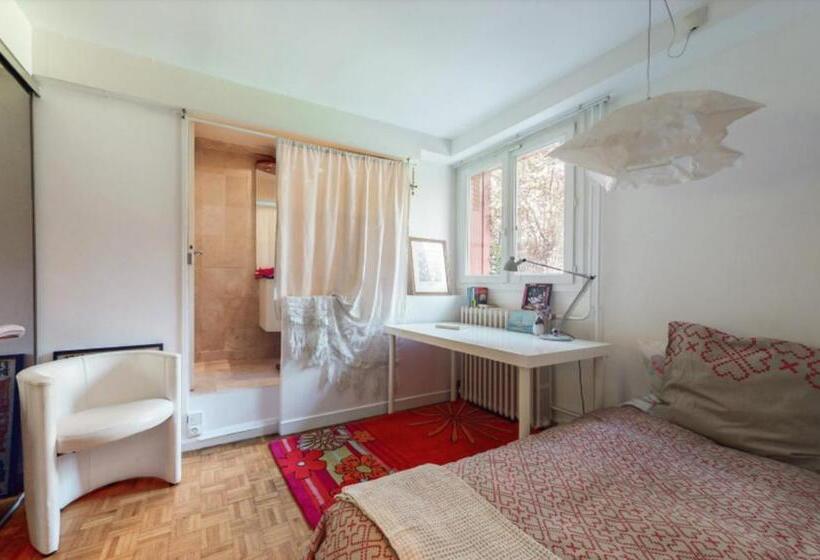 Номер Стандарт Индивидуальный, Olympic Games 2024 Charming B&b