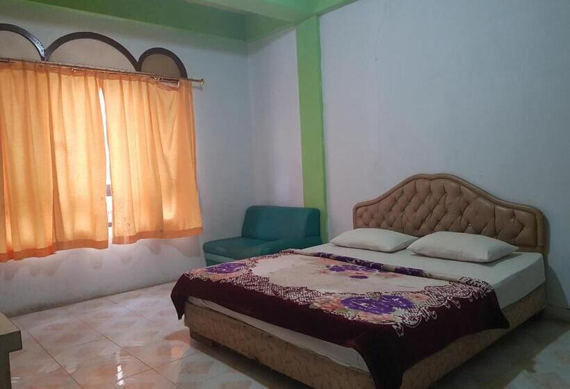 Люкс Повышенной Комфортности, Oyo 93237 Hotel Triarga