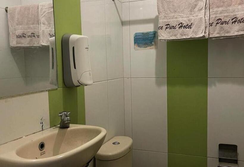 スタンダードルーム, Capital O 93285 Residence Hotel Syariah