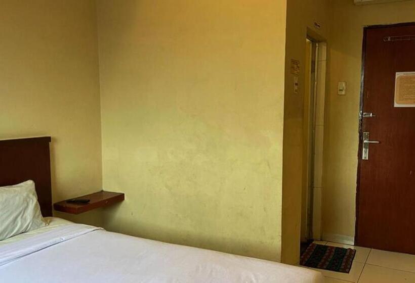 スタンダードルーム, Capital O 93285 Residence Hotel Syariah