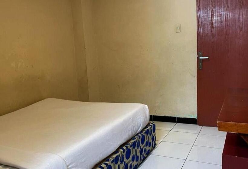 スタンダードルーム, Capital O 93285 Residence Hotel Syariah