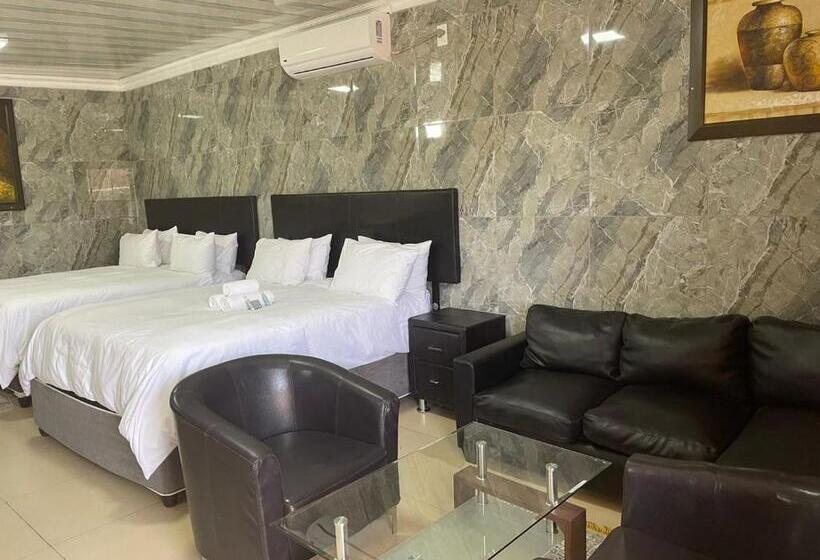 스탠다드 룸, Tony S Guest House 1