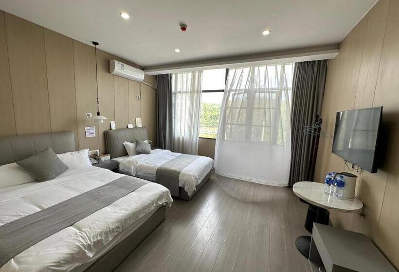 Семейный Номер Deluxe, Airport Dream B&b   Tianfu International Airport Branch