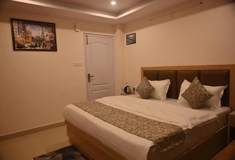 스탠다드 룸, Pine Ville Shimla