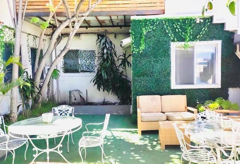 سوئیت با بالکن, La Casona Penthouse Mansión