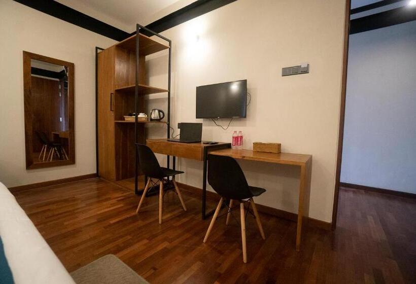 חדר דלוקס עם מרפסת, Bulwark