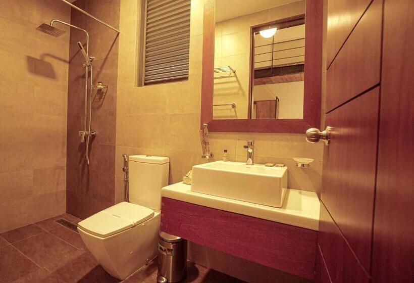 חדר משפתחתי סופריור, Bulwark