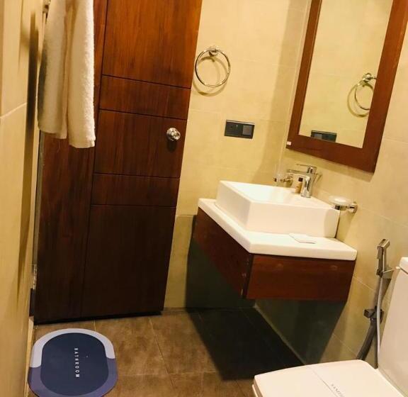 חדר סטנדרט, Bulwark