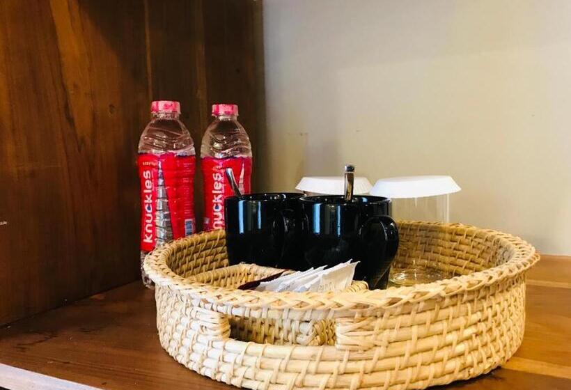 חדר סטנדרט, Bulwark