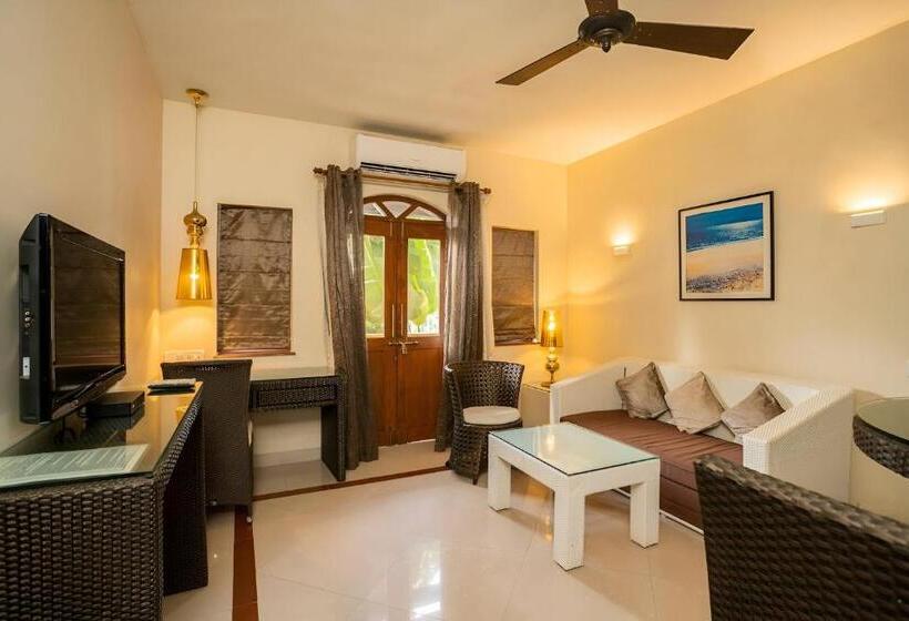 جناح مزوَّد بشرفة, Coco Goa By Ronne S