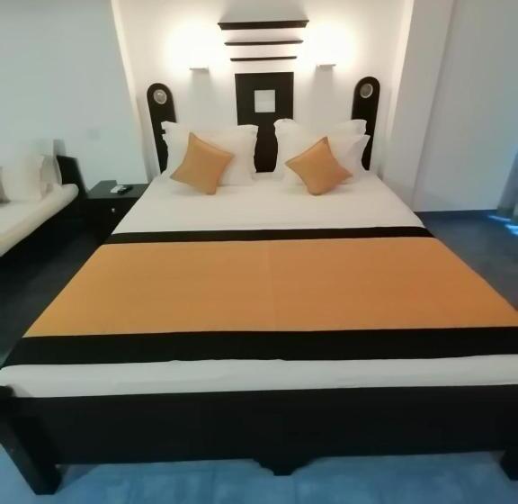 Трехместный Номер Deluxe, Dalawella Beach Resort