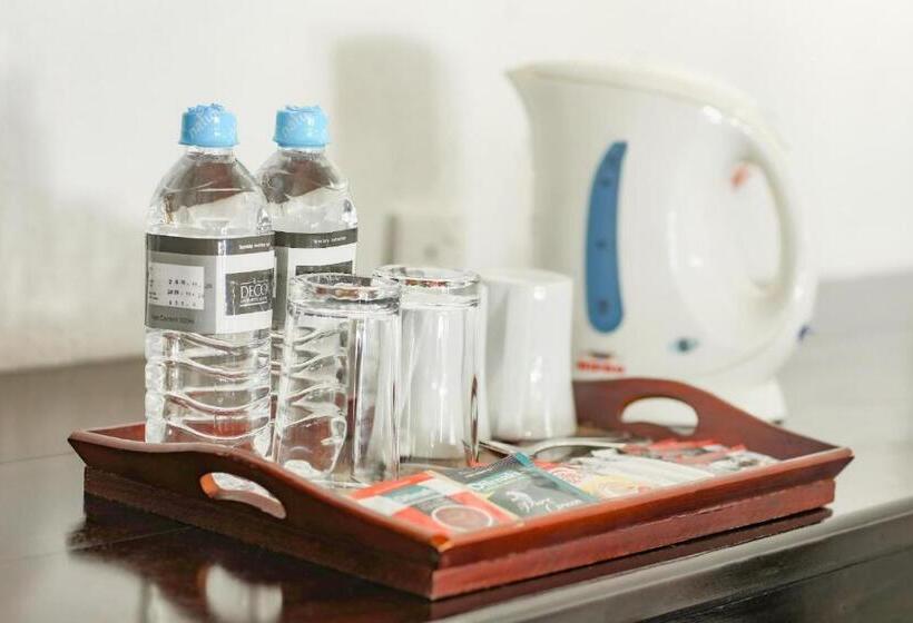 Номер Deluxe, Dalawella Beach Resort