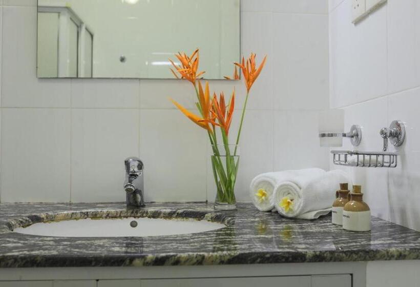 Номер Deluxe, Dalawella Beach Resort