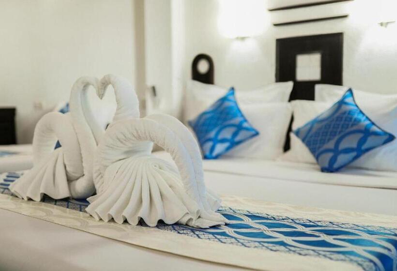 Трехместный Номер Deluxe, Dalawella Beach Resort