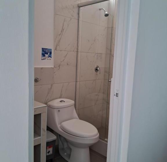 سوئیت با تخت بزرگ, Las Fragatas Casa