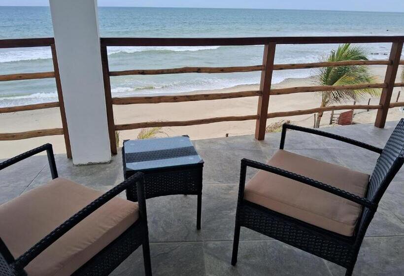 سوئیت با تخت بزرگ, Las Fragatas Casa