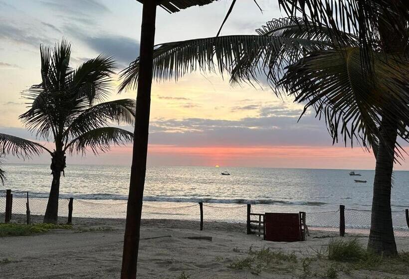 اتاق لوکس با چشمانداز دریا, Las Fragatas Casa