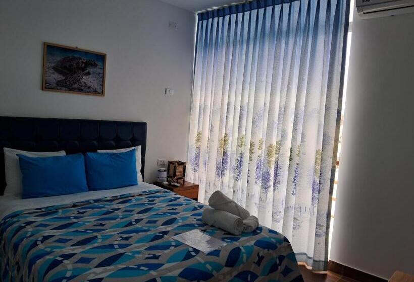 اتاق لوکس با چشمانداز دریا, Las Fragatas Casa