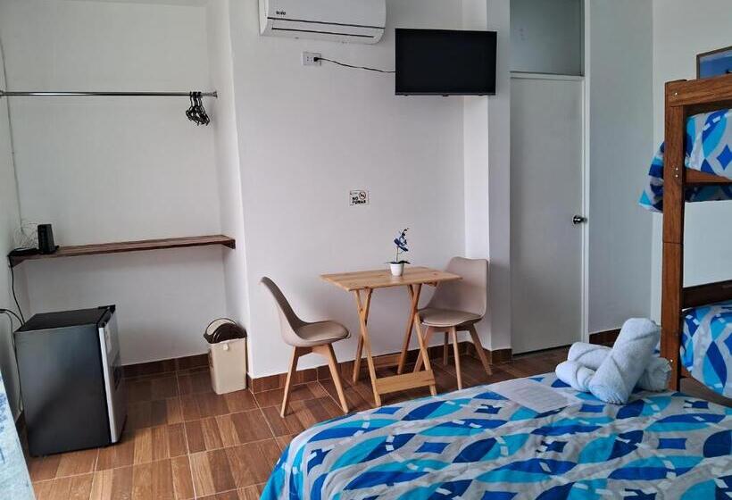 اتاق خانوادگی, Las Fragatas Casa