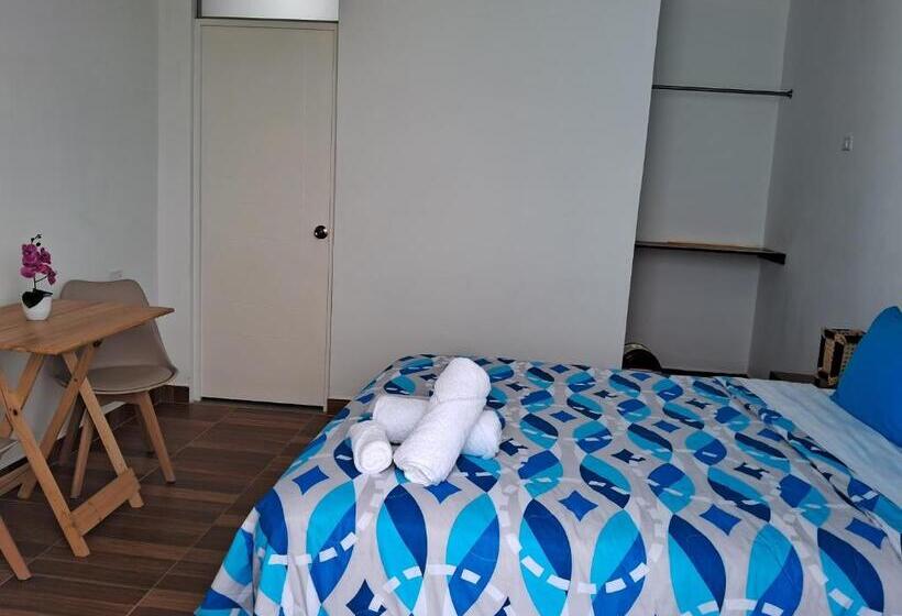 اتاق لوکس با چشمانداز دریا, Las Fragatas Casa