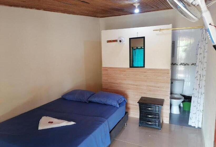 غرفة قياسية, Posada Turística Noches De Saturno