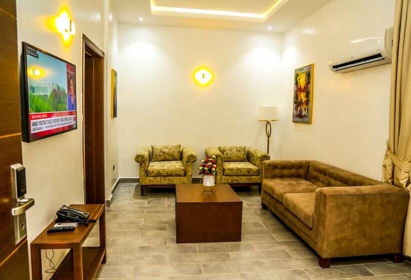 اتاق استاندارد, Stratton 38 Asokoro